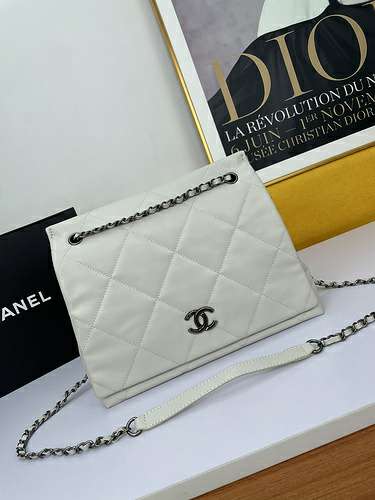 Picture of Chanel Lady Handbags _SKUfw154448112fw